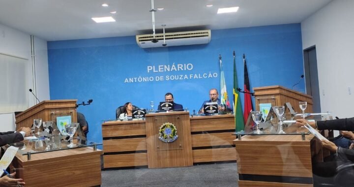 Câmara Aprova Loa De R$ 134 Milhões Para Exercício 2026 Do Prefeito De Lucena, Léo Bandeira